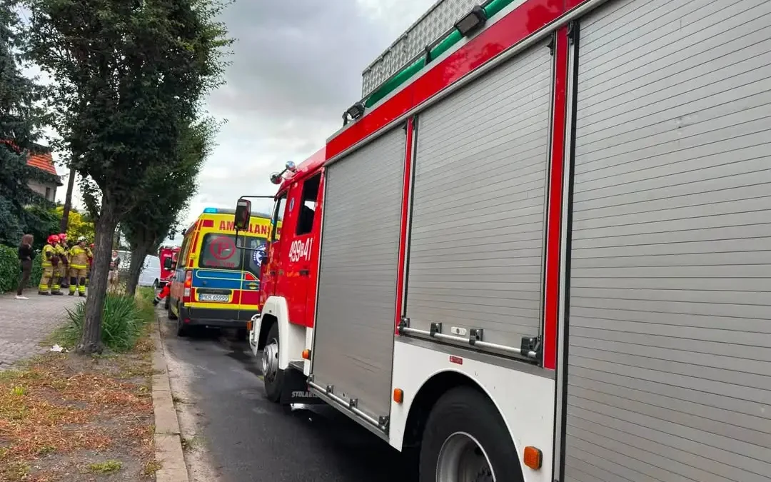 Kolizja na ul. Koźmińskiej w Krotoszynie – interwencja służb