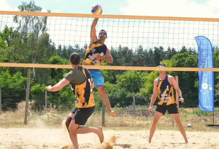 XIV edycja turnieju siatkówki plażowej „Plaża Zduny” za nami