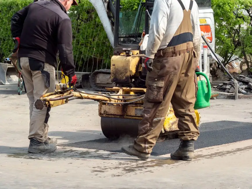 Przebudowa ul. Przemysłowej w Rozdrażewie – wybrano wykonawcę