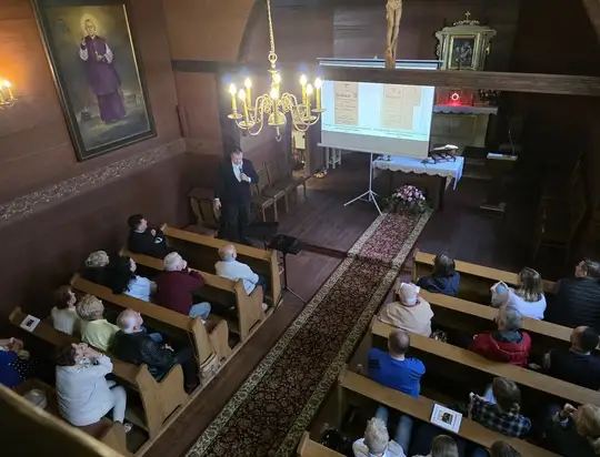 Krotoszyn: Muzealne spotkanie z historią o II wojnie światowej w drewnianym kościółku