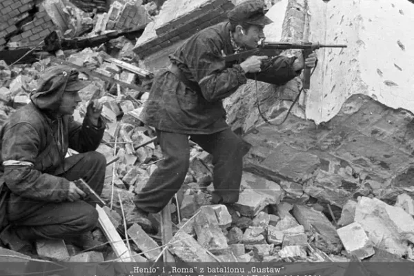 Powstanie Warszawskie: 82. rocznica wybuchu – pamięć o bohaterach i codzienności powstańczej Warszawy