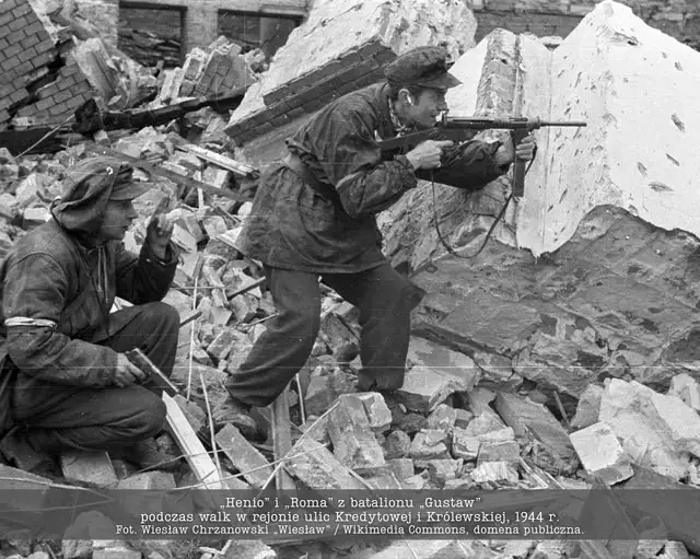 Powstanie Warszawskie: 82. rocznica wybuchu – pamięć o bohaterach i codzienności powstańczej Warszawy
