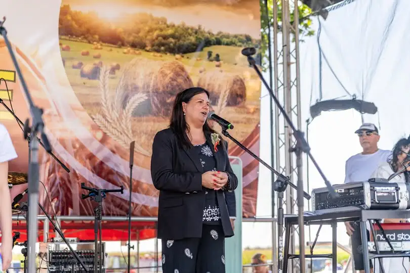 Dożynki Gminne w Mokronosie: Święto Plonów, Tradycji i Wspólnoty