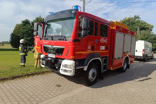 OSP Kobylin zabezpieczała lądowisko dla śmigłowca LPR podczas zdarzenia medycznego