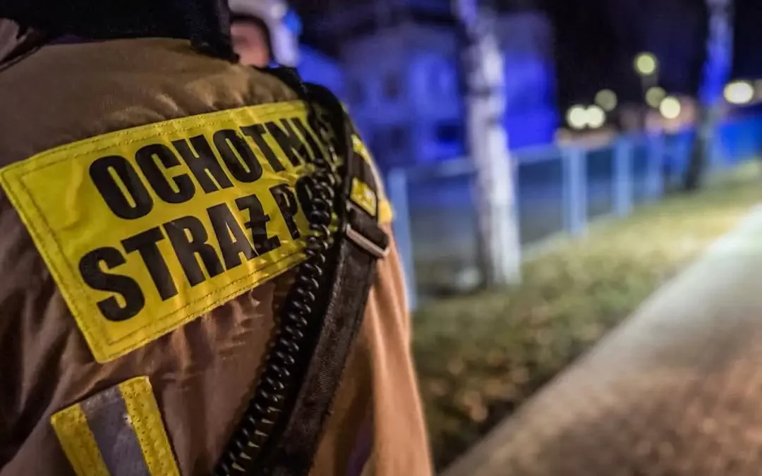 Interwencje OSP Krotoszyn: alarm fałszywy, zabezpieczenie powiatu i zdarzenie w firmie