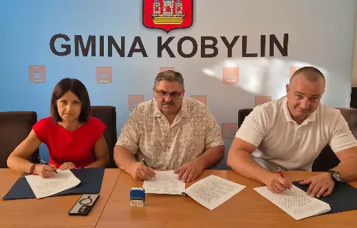 Kobylin: umowa na rozbiórkę budynku przy Rynku podpisana