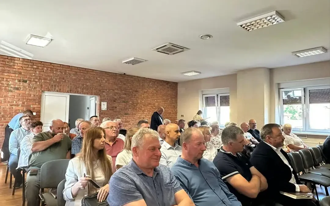 Wspólne szkolenie dla sołtysów z Koźmina i Rozdrażewa w ramach projektu MON