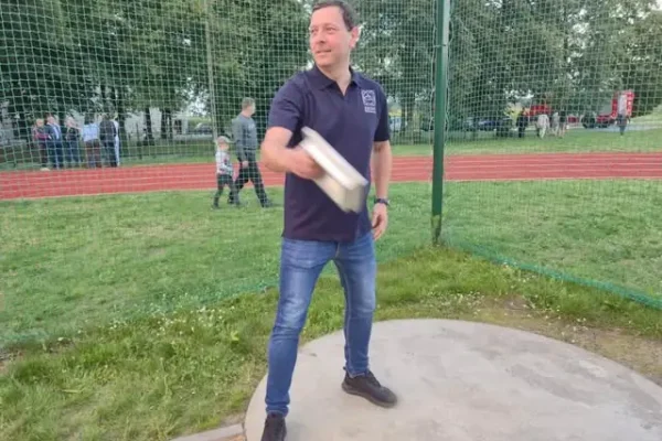 Zduny: Festyn Sportów Różnych z historycznym rzutem kaflem