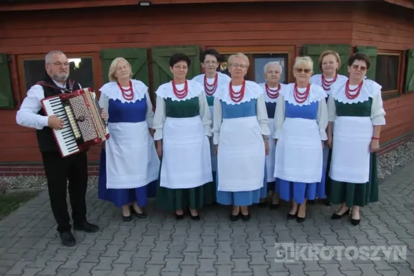 Gmina Zduny z dofinansowaniem na stroje ludowe dla zespołu „Tereski”