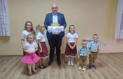 Dożynki w Zdziętawach: podziękowania za plony i wspólna zabawa