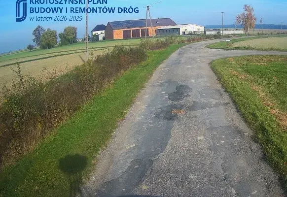 Krotoszyn i Rozdrażew łączą siły. Umowa na projekt przebudowy drogi Różopole – Dąbrowa podpisana