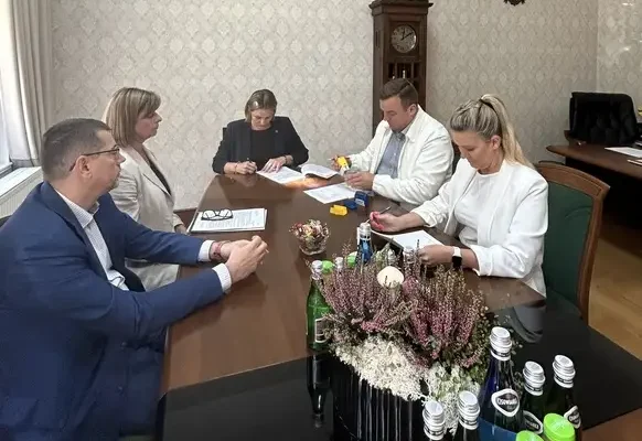 Krotoszyn inwestuje w retencję. Nowe zbiorniki przy ul. Piastowskiej za blisko 1,8 mln zł