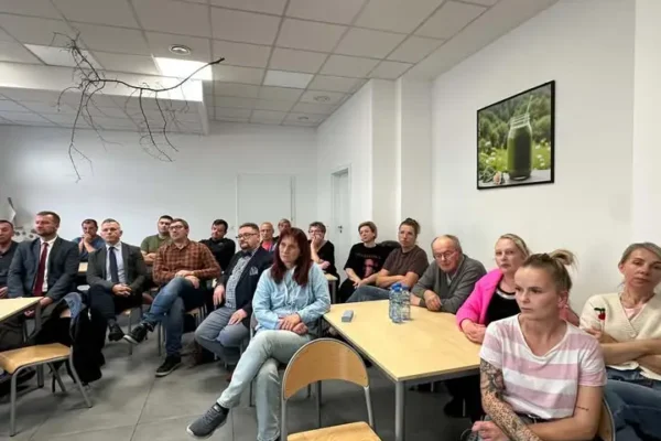 Mieszkańcy Borzęciczek i Pogorzałek Wielkich rozmawiali z Neo Bio Energy o uciążliwych zapachach