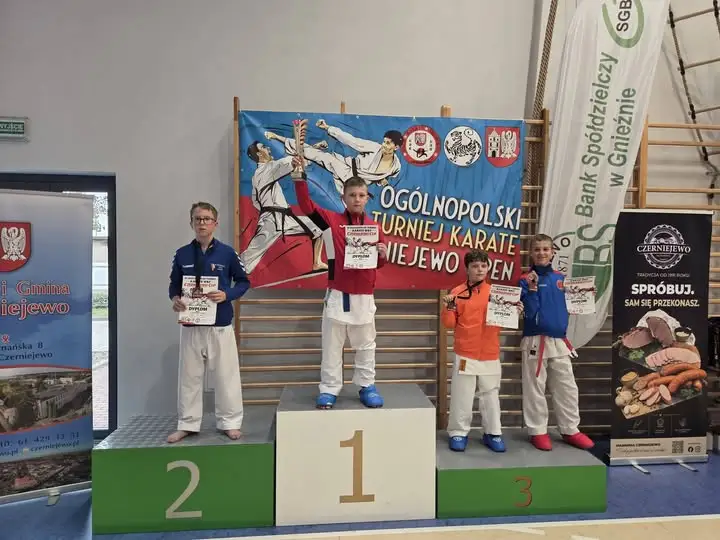 Franciszek Filipiak z Rozdrażewa z podwójnym złotem na Czerniejewo Cup 2026