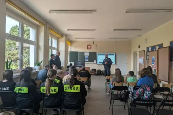 Koźmin Wielkopolski: rodziny uczyły się reagować na zagrożenia podczas Akademii OLiOC