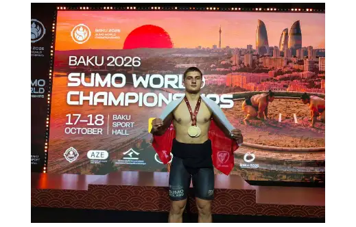 Antoni Czebatura z Kobylina mistrzem świata w sumo — złoto i brąz w Baku
