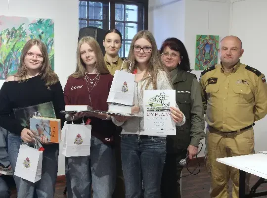 Młodzi znawcy lasu nagrodzeni. Wyniki 34. Konkursu „Chrońmy las”
