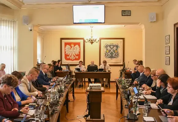 Krotoszyn: XXXIX sesja Rady Miejskiej – kluczowe decyzje dla mieszkańców